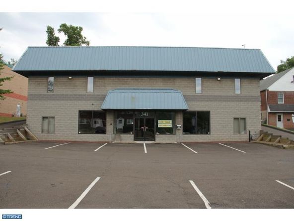 341 W Lincoln Hwy, Langhorne, PA 19047